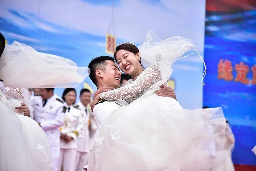 带你认识“占”字的读音、笔顺、释义游戏画面