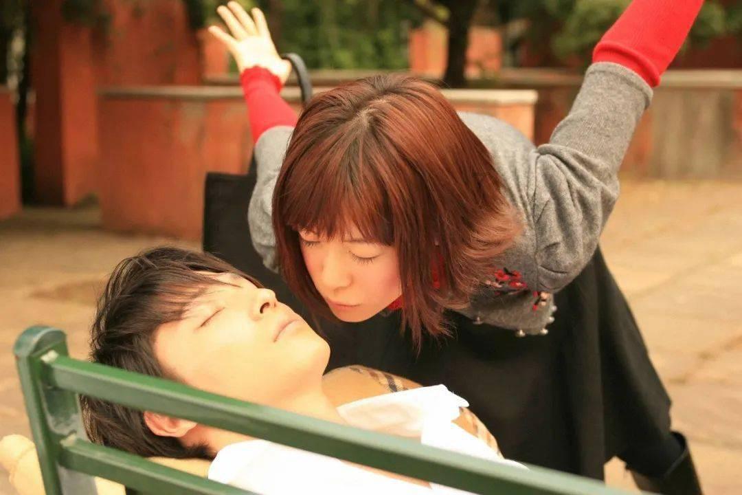 救生艇逃生