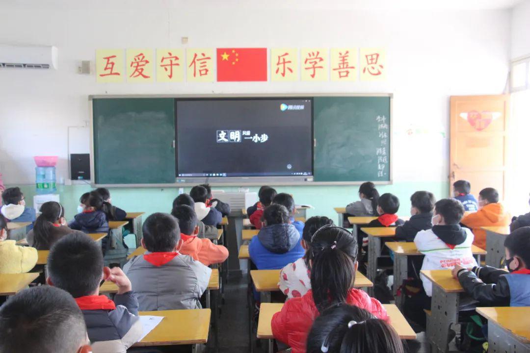 婆婆想要儿媳儿子养老，儿媳竟然说没义务，究竟是怎么回事？游戏画面