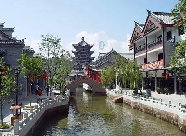 闺蜜觉得跟我相处累怎么办？游戏画面